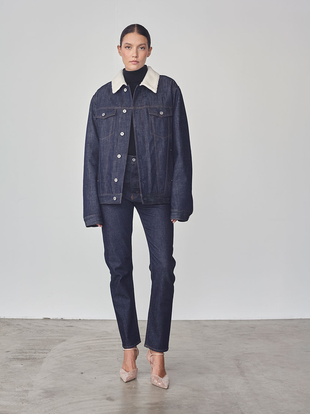 JACKET WITH TEDDY NECK