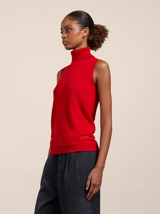 SLEEVESLESS - RED - Archive | Pence 1979