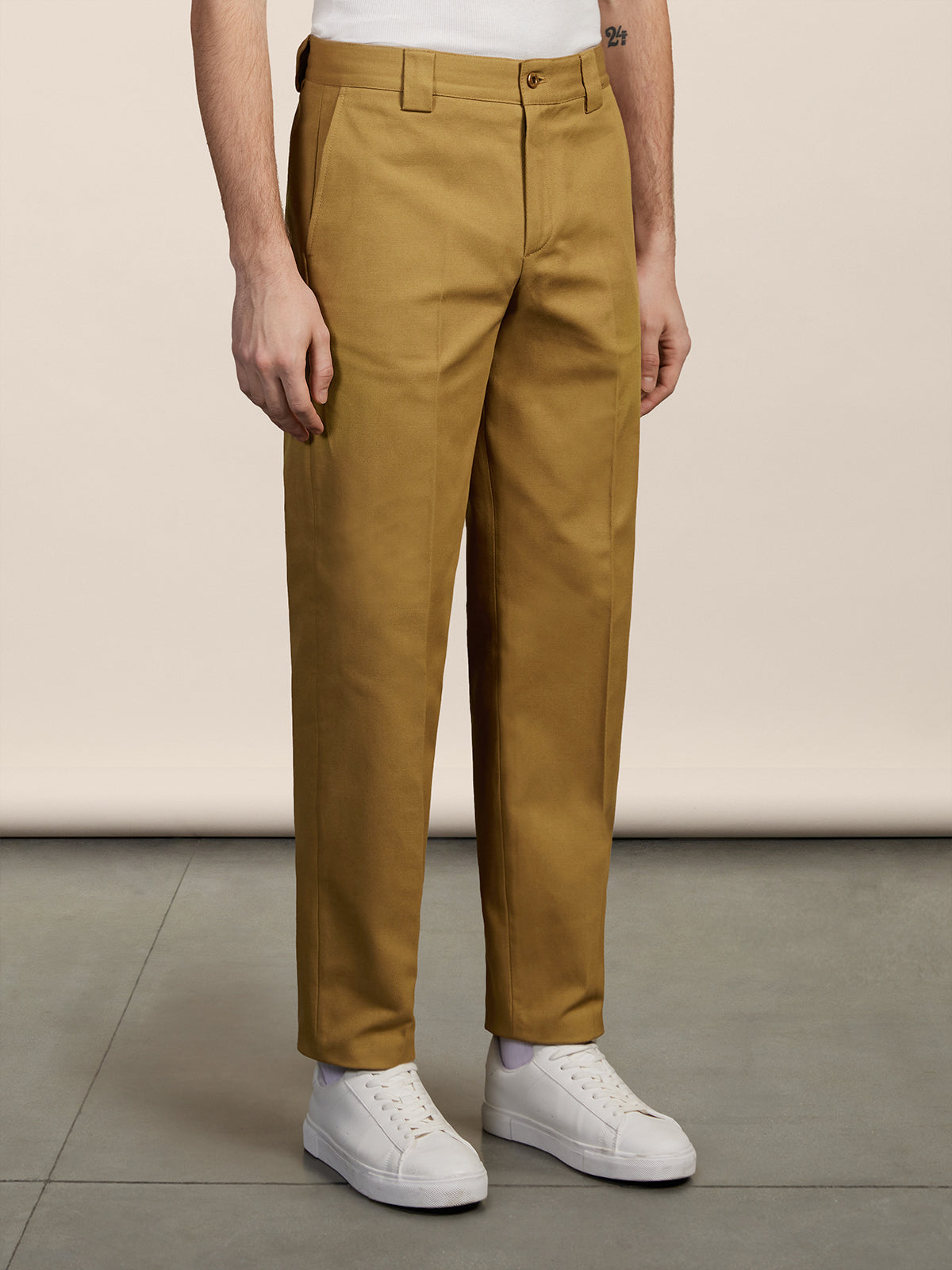 CHINO PANTS