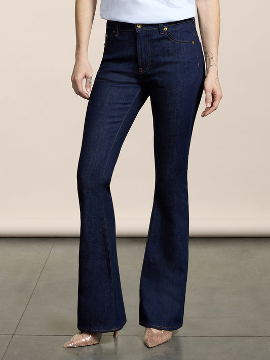 WOMEN'S 5 POCKET FLARED PANT IN DENIM BLUE COMFORT - DARK DENIM BLUE  - promo code | Pence 1979