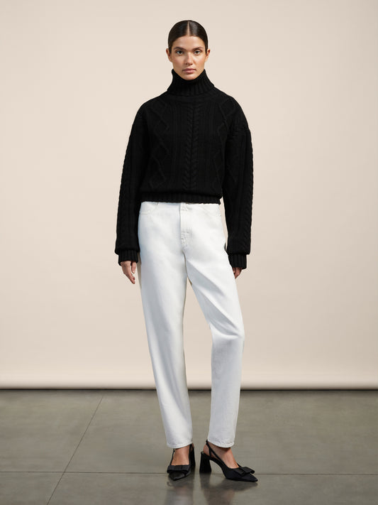 TURTLE NECK SWEATER - BLACK - Archive | Pence 1979