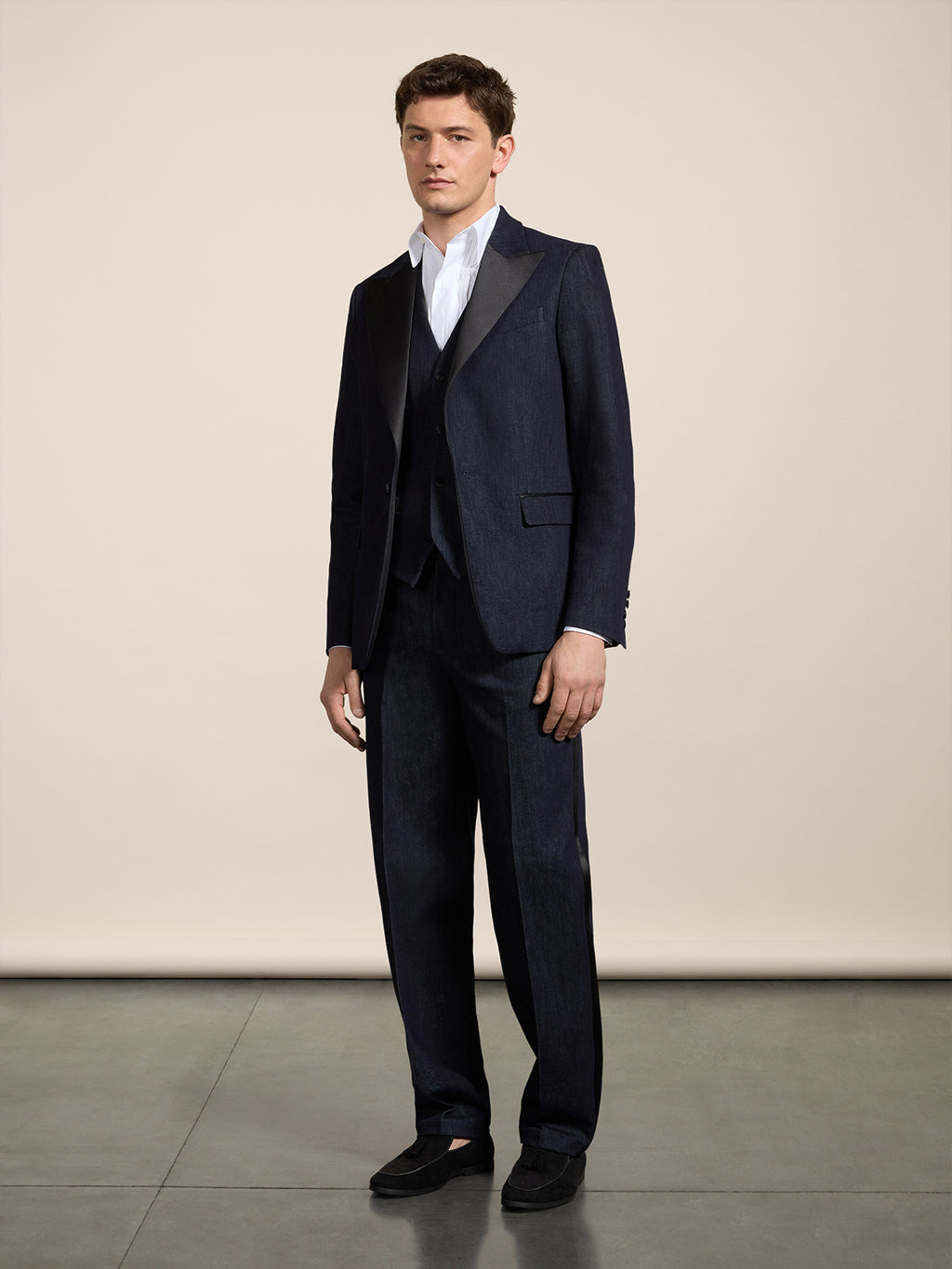 DARK BLUE COMFORT DENIM TUXEDO JACKET WITH SATIN DETAILS - NIGHT BLUE  - Men′s Blazers | Pence 1979