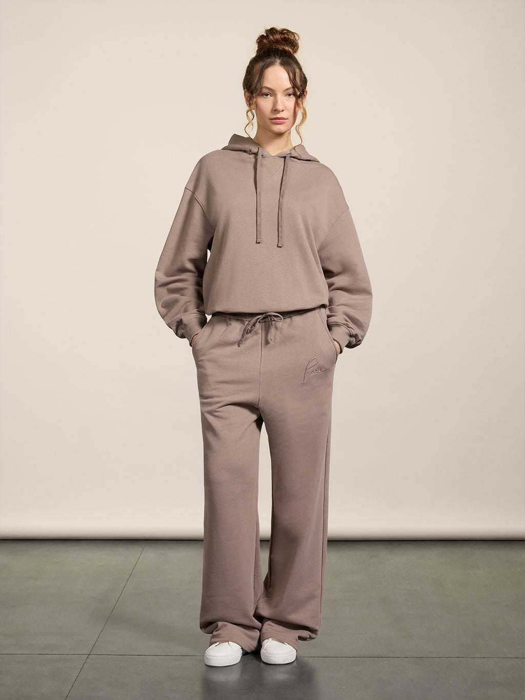 REGULAR-FIT SWEATSHIRT IN TAUPE COTTON WITH HOOD AND EMBROIDERY - TAUPE - Men′s Clothing  | Pence 1979