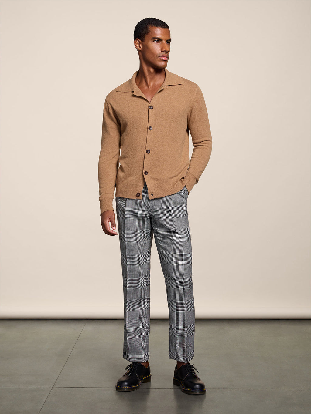 LOOSE-FIT BLACK AND WIHITE CHINO PANT WITH TWO PLEAT - BLACK\WHITE - Check Active | Pence 1979
