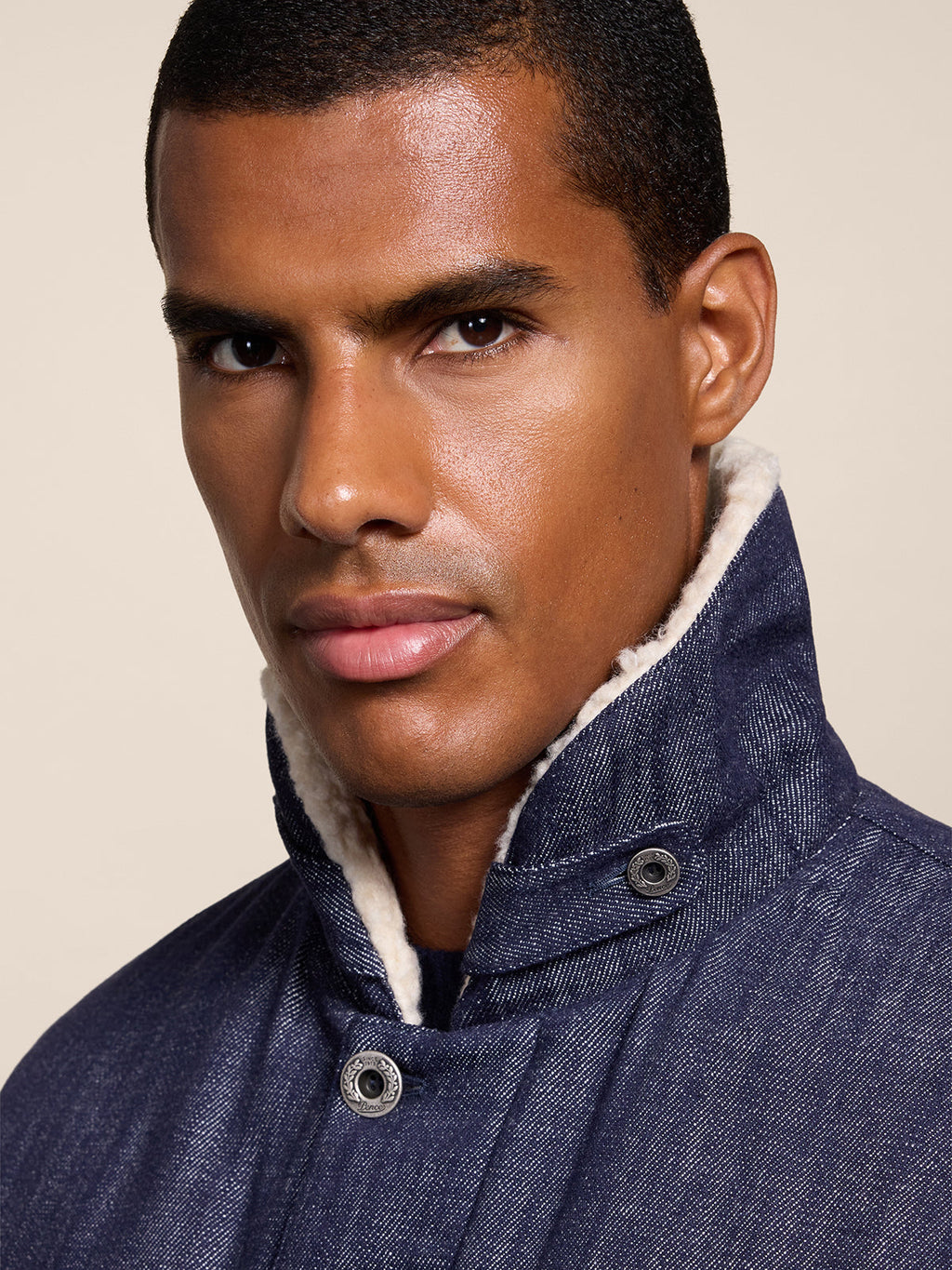 REGULAR FIT, LIGHTWEIGHT SPICY BLUE DENIM JACKET, WITH ADJUSTABLE HEM AND "TEDDY" LINING - SPICY BLUE - Check Active | Pence 1979