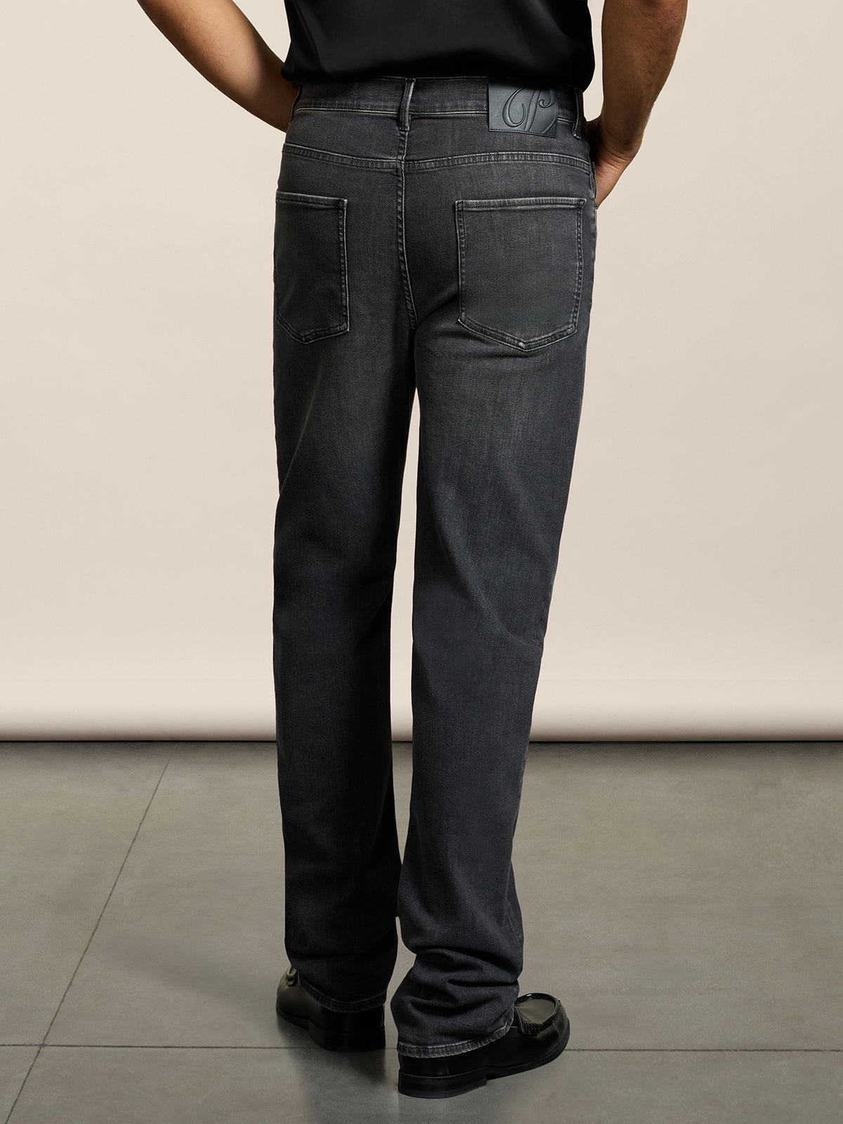 MEN'S 5 POCKET PANT IN BLACKBOARD BLACK COMFORT DENIM LOOSE FIT 