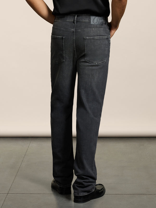MEN'S 5 POCKET PANT IN BLACKBOARD BLACK COMFORT DENIM LOOSE FIT  - LAVA GREY DENIM - Men′s Bottomwear | Pence 1979