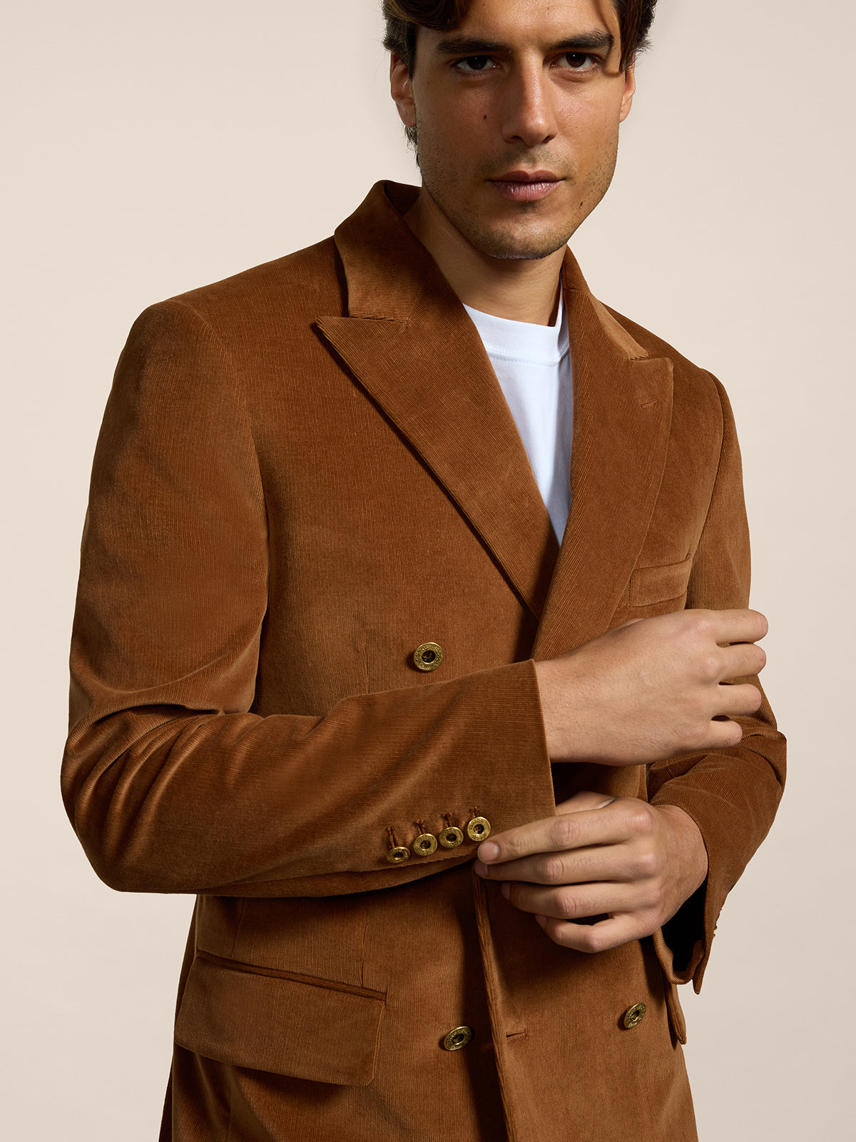 MEN'S DOUBLE-BREASTED BLAZER WITH PEAKED LAPELS REGULAR FIT IN VELVET DARK CARAMEL