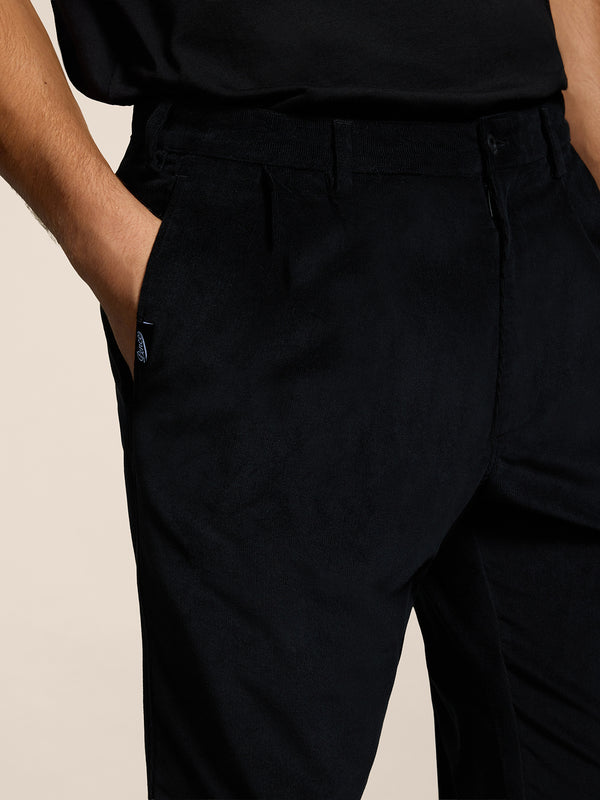 MEN'S CHINOS WITH DOUBLE PLEATS RELAXED FIT IN CORDUROY BLACK - BLACK - Men′s Bottomwear | Pence 1979
