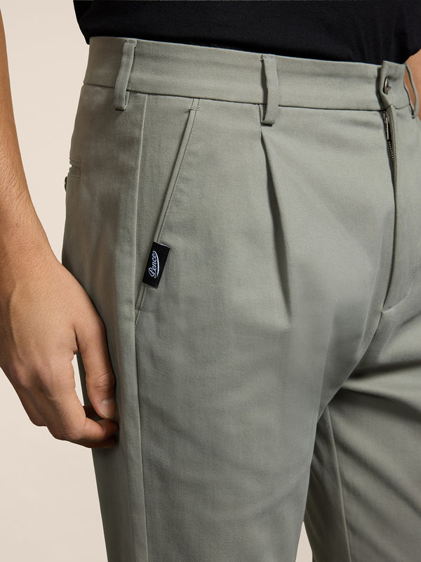 MEN'S CHINOS WITH ONE PLEAT REGULAR FIT IN COMFORT COTTON GREY  - GREY - Men′s Bottomwear | Pence 1979
