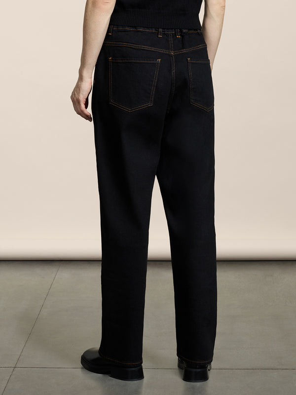 UNISEX 5 POCKET RELAXED FIT PANT IN DENIM COMFORT BLACK WITH TOBACCO STITCHING - BLACK - Men′s Bottomwear | Pence 1979
