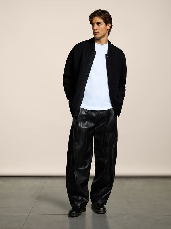 UNISEX RELAXED FIT LAMB LEATHER PANT WITH DOUBLE PLEATS BLACK  - BLACK - Men′s Bottomwear | Pence 1979