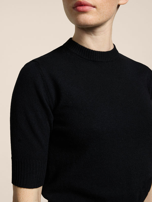 MINI CREW NECK SWEATER SLIM FIT SHORT SLEEVES EMBROIDERED LOGO BLACK - BLACK - Women′s Clothing | Pence 1979