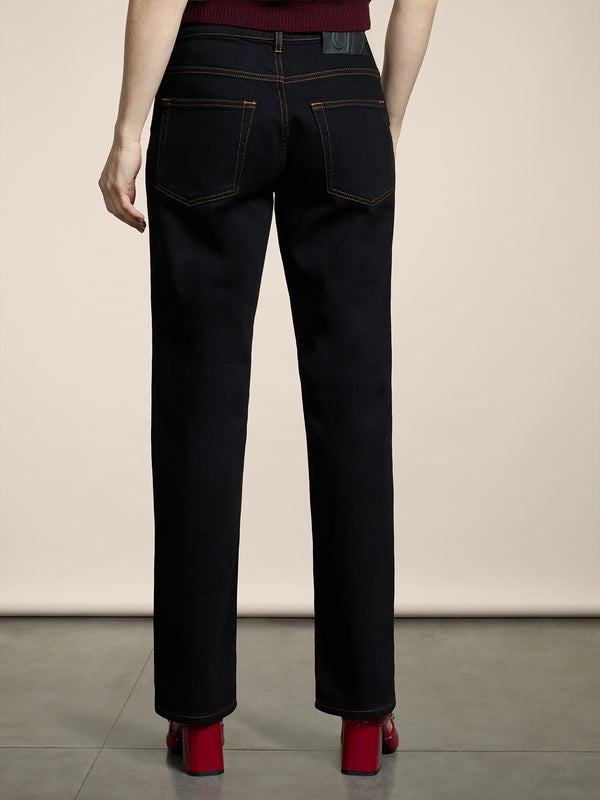WOMEN'S REGULAR FIT 5 POCKE PANT IN STRETCH COTTON BLACK COLOR WITH TOBACCO STITCHING - BLACK - Women′s Bottomwear | Pence 1979