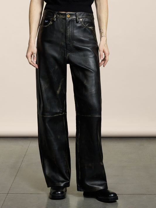 WOMEN'S 5 POCKET HIGH WAIST WIDE LEG PANT IN LAMB LEATHER WITH USED TREATMENT BLACK - BLACK - Women′s Bottomwear | Pence 1979