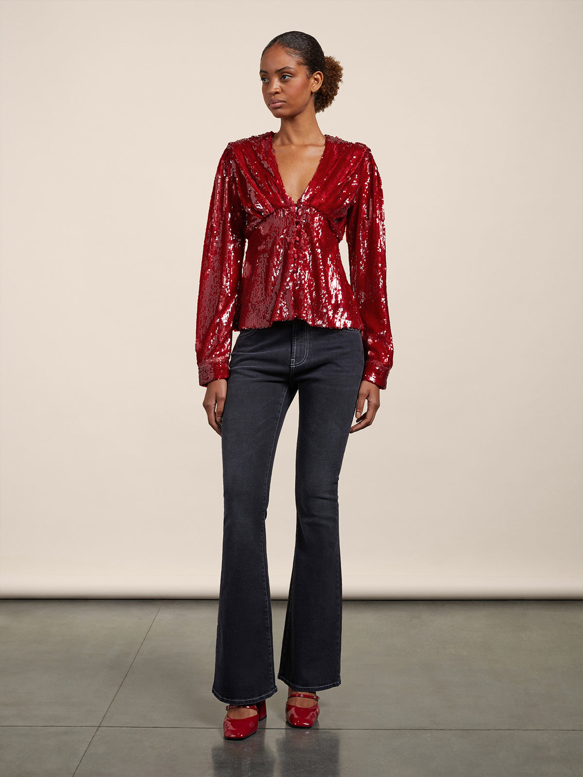 Flare Fit woman