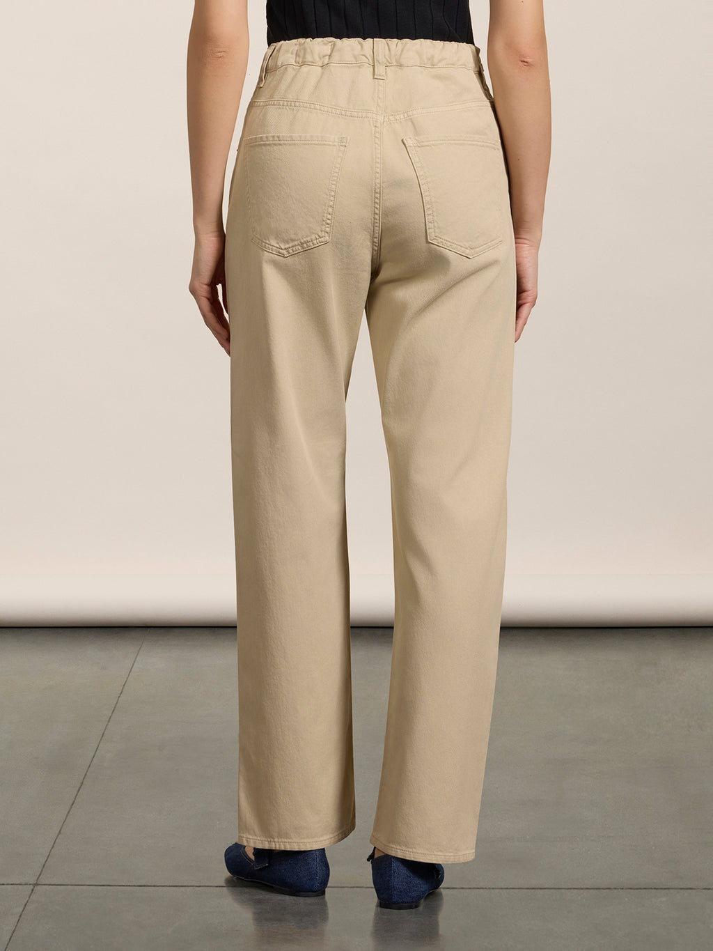 UNISEX RELAXED-FIT TROUSERS WITH ELASTIC WAISTBAND IN COLONIAL TENCEL COTTON - COLONIAL - Men′s Bottomwear | Pence 1979