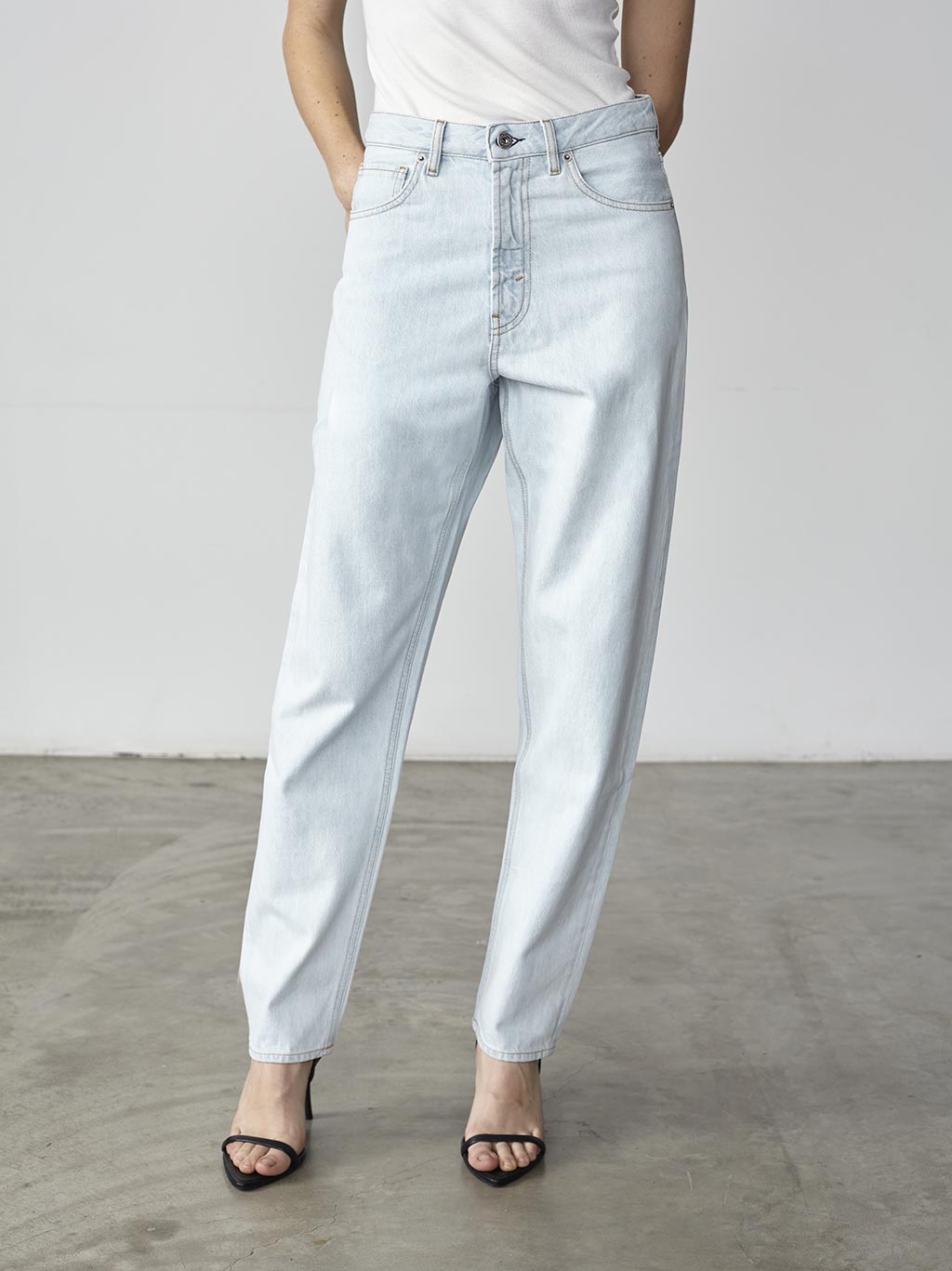 MUM FIT DENIM PANT