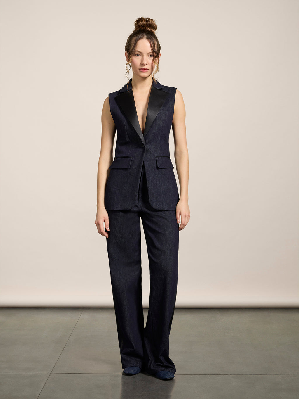 SLEEVELESS TUXEDO JACKET IN DARK BLUE STRETCH DENIM WITH SATIN DETAILS - NIGHT BLUE - Check Active | Pence 1979