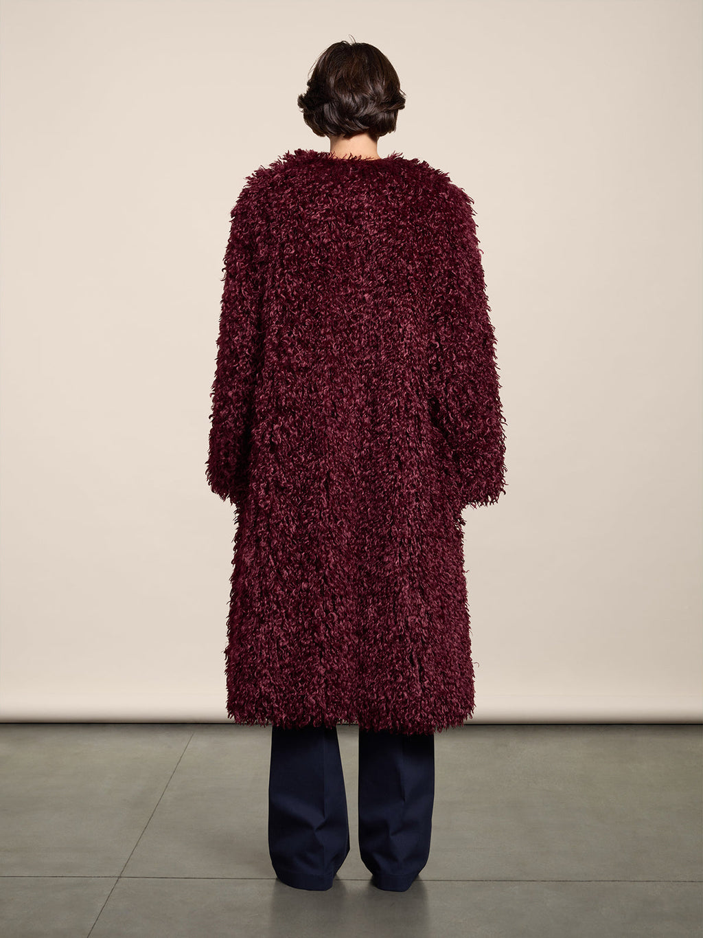 REGULAR FIT PURPLE FAUX FUR ROUND NECK LINED COAT - PURPLE - Check Active | Pence 1979