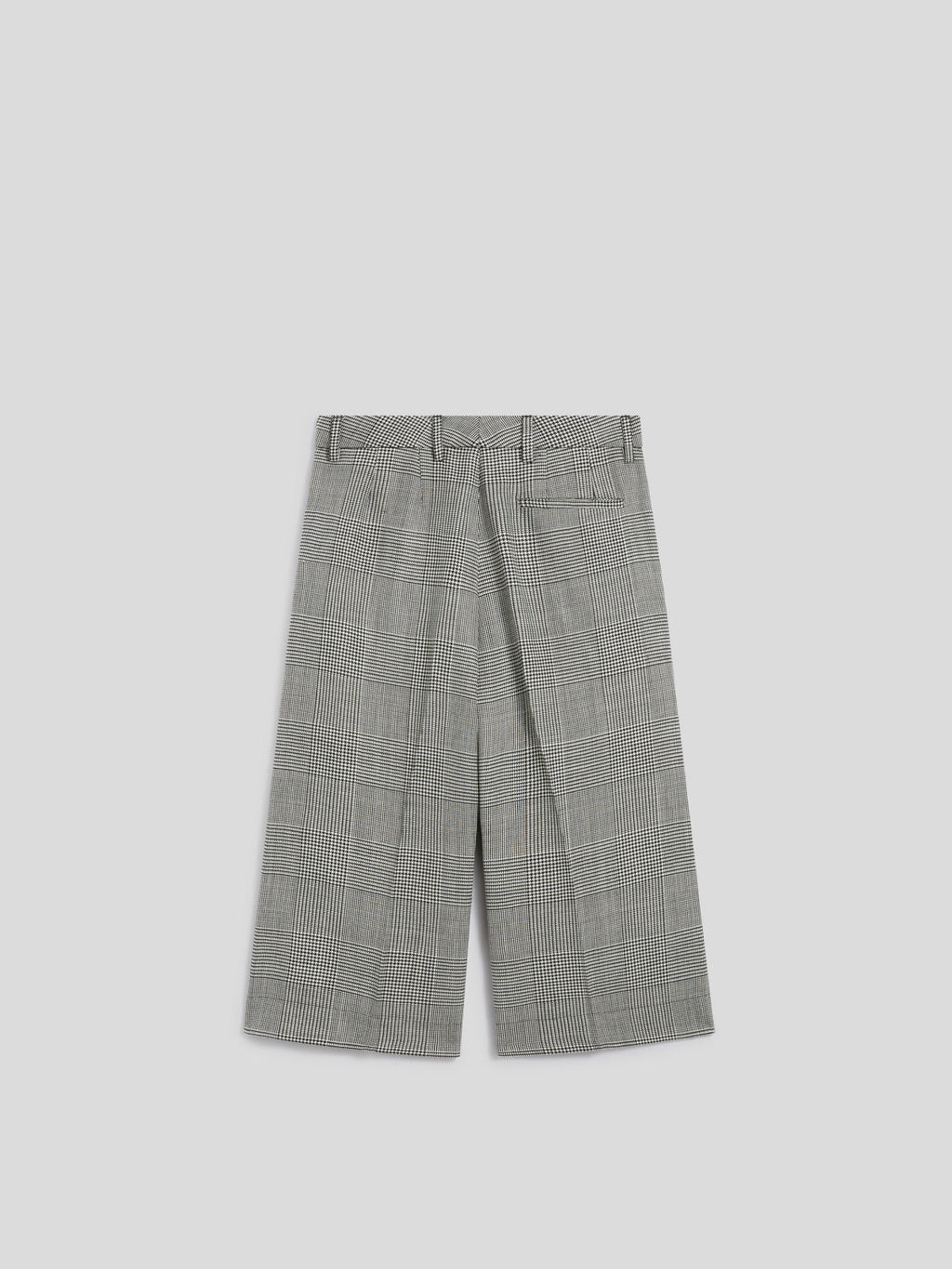 LOOSE FIT BLACK AND WHITE BERMUDA SHORTS WITH SIDE BUTTON OPENINGS - BLACK\WHITE  - Check Active | Pence 1979