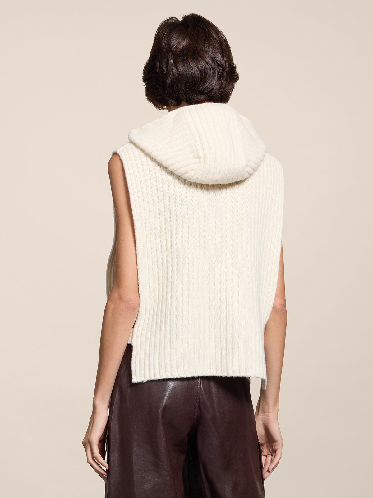 RIBBED WOOL HOODIE VEST NATURAL