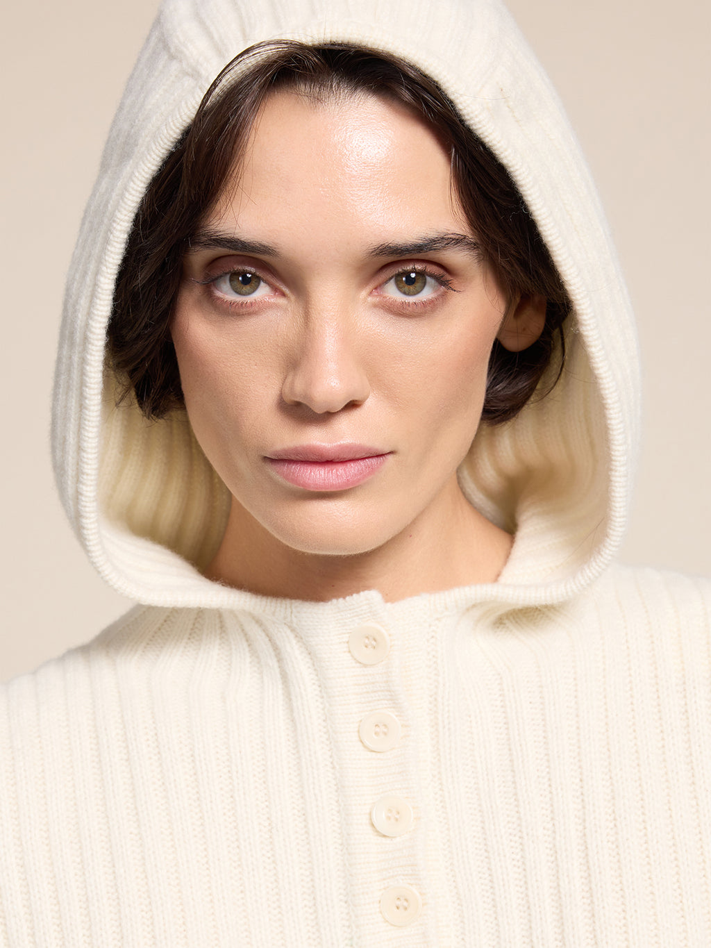 RIBBED WOOL HOODIE VEST NATURAL - NATURAL - Check Active | Pence 1979