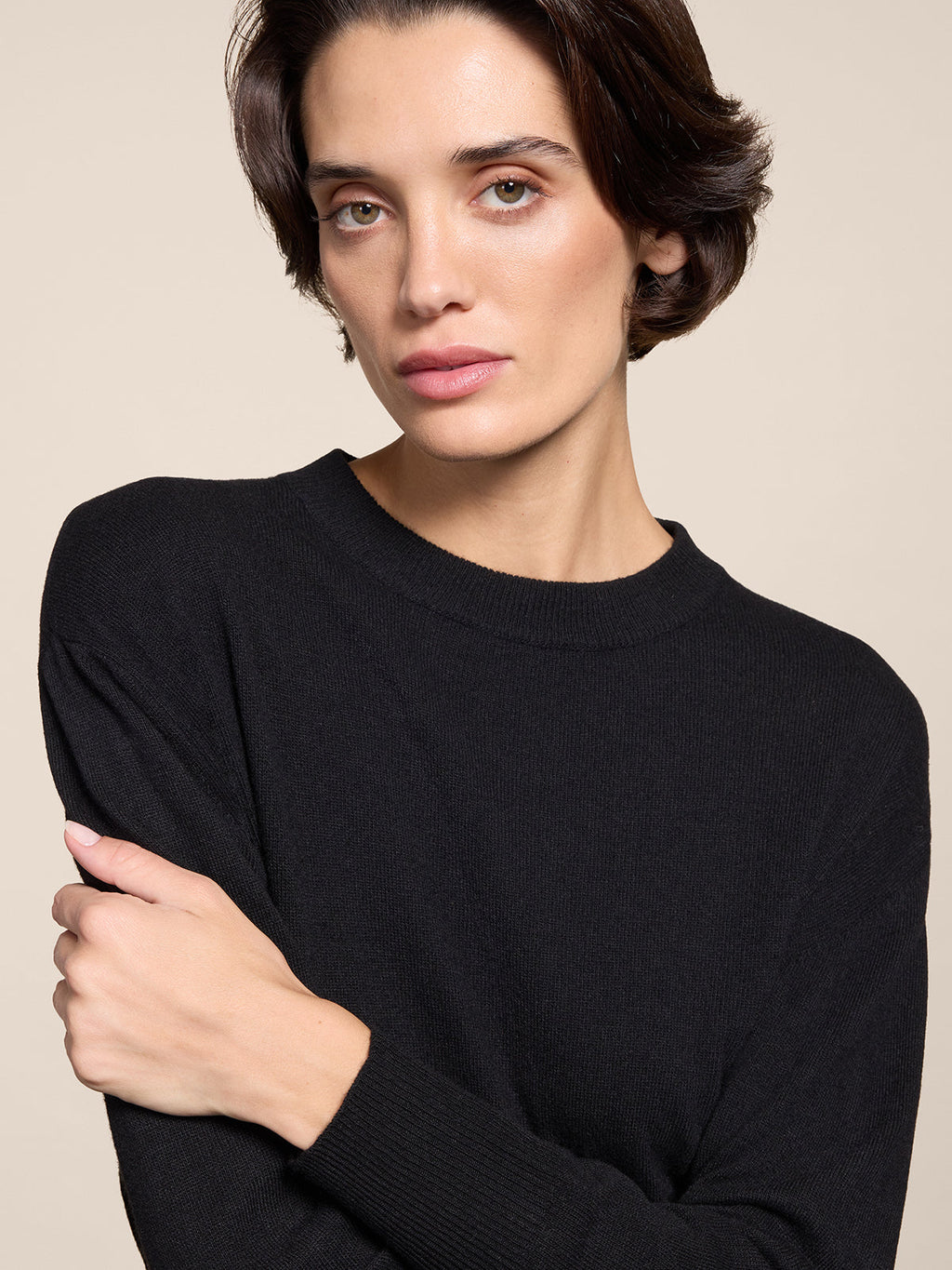 REGULAR FIT CROPPED CREW NECK SWEATER BLACK - BLACK - Check Active | Pence 1979