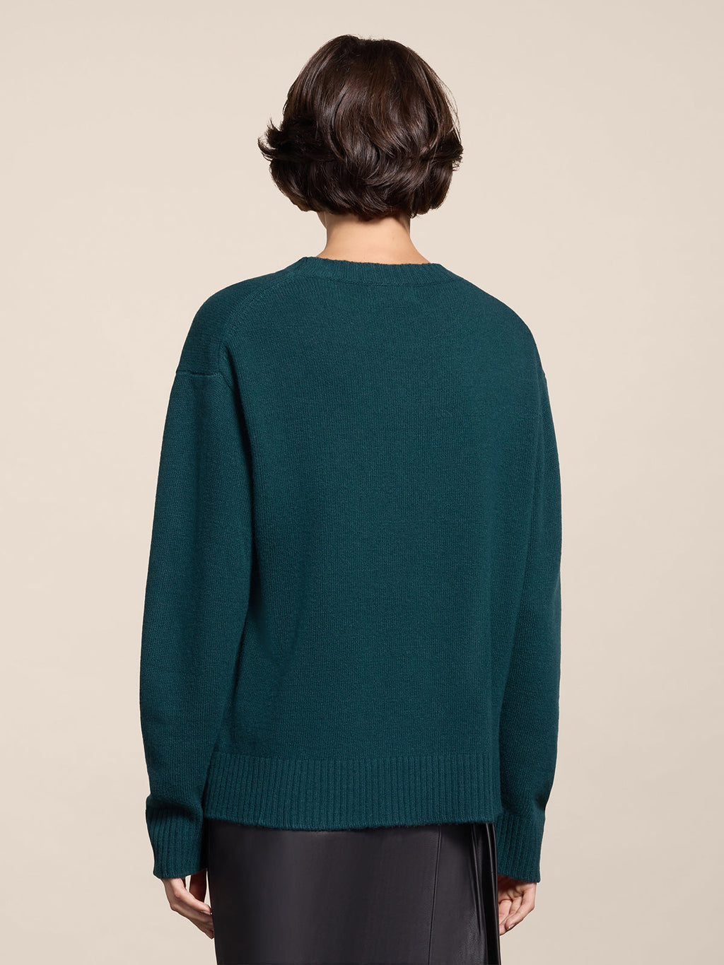 BOTTLE-GREEN RELAXED-FIT, CREW-NECK SWEATER WITH RIBBED TRIMS - BOTTLE - Check Active | Pence 1979