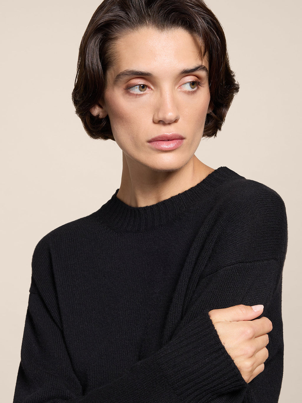 BLACK RELAXED-FIT, CREW-NECK SWEATER WITH RIBBED TRIMS - BLACK - Check Active | Pence 1979
