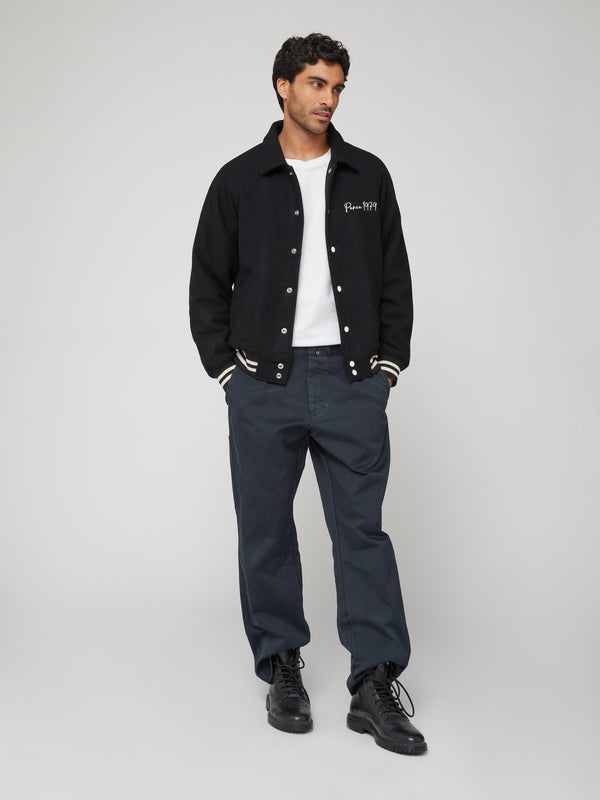 WORKER 1 PINCE