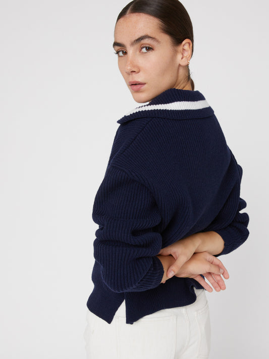 Maglione da Donna blu con ampio collo